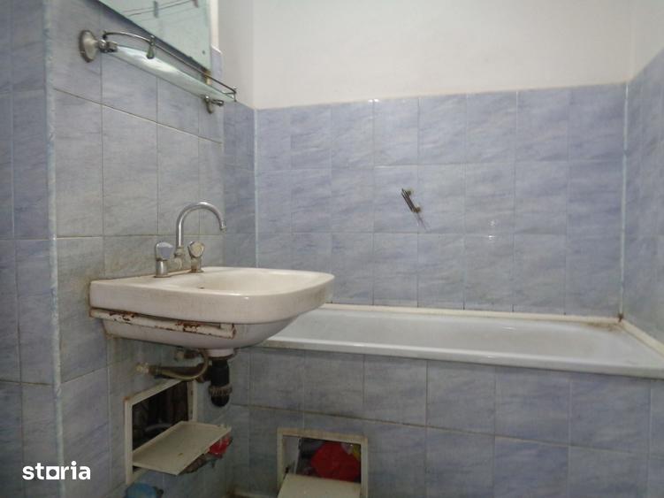 Garsonieră în Pârneava