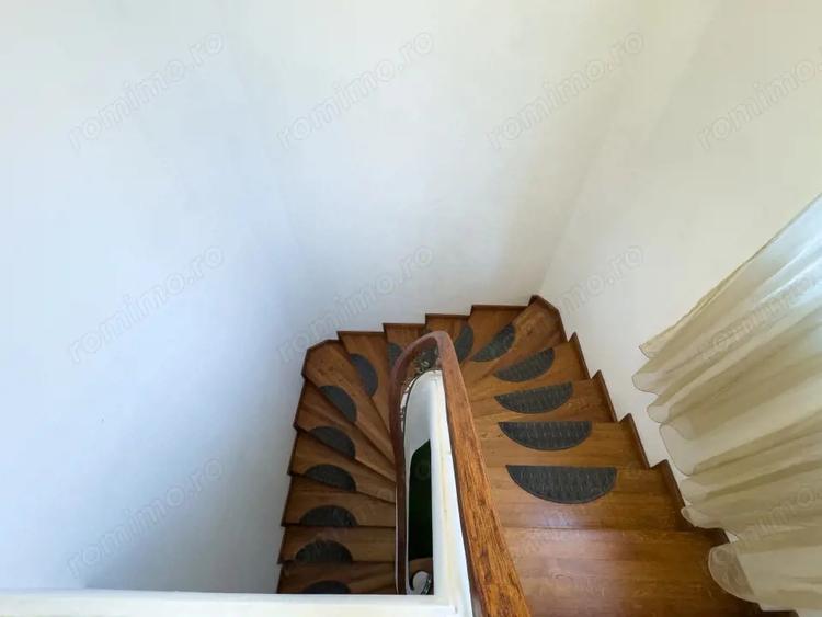 Victoriei - Berzei |Vila interbelica | 5 camere | 190mp | Curte | Comision 0% - 10