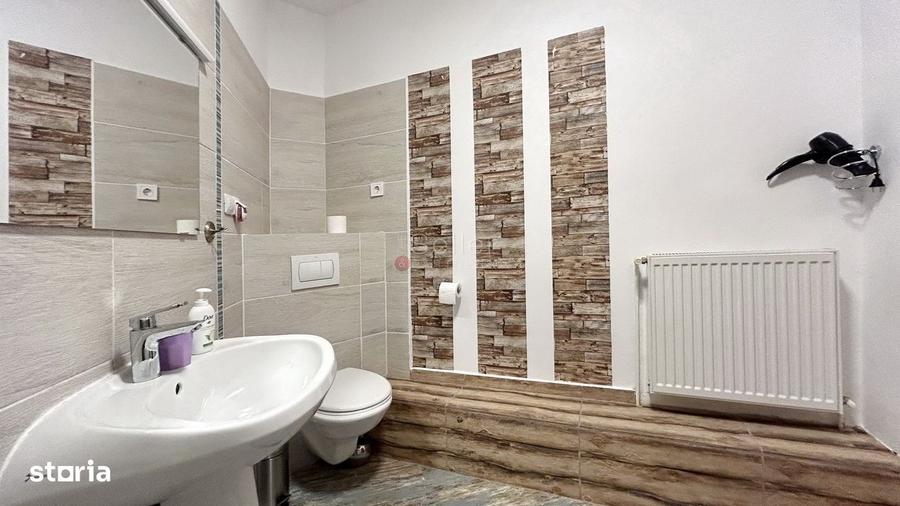 Apartament cu 4 camere, mobilat în Central