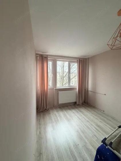 Apartament cu 2 camere decomandat, mobilat în Calea București