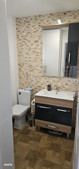 Casă cu 3 camere cu Teren 460 Mp în Doicești