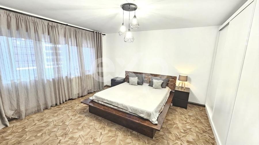 De vanzare apartament 3 camere in zona Mihai Bravu - 2