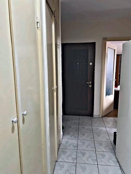 Apartament cu 2 camere decomandat în Republicii