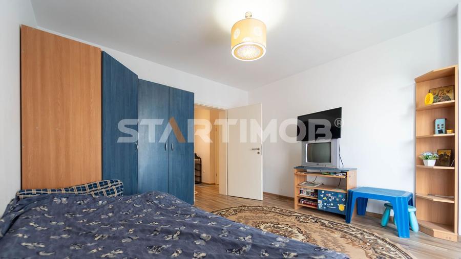 Apartament cu boxa si parcare zona Coresi - 9