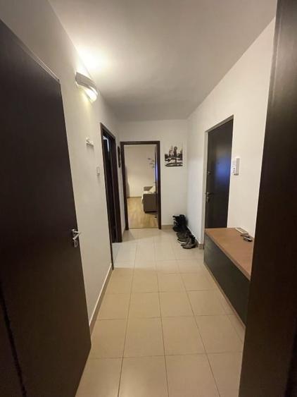 Apartament cu 2 camere decomandat, mobilat în Bucovina