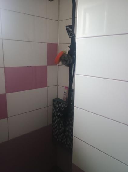 Apartament cu 2 camere decomandat în Precista