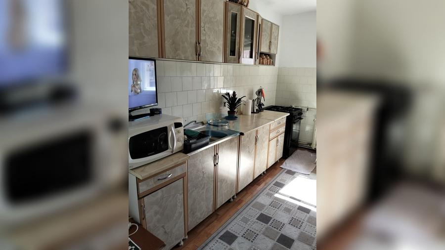 Apartament cu 3 camere decomandat, mobilat în Mărăști