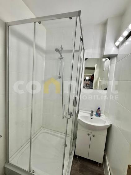 Apartament cu 4 camere decomandat, mobilat în Mărăști