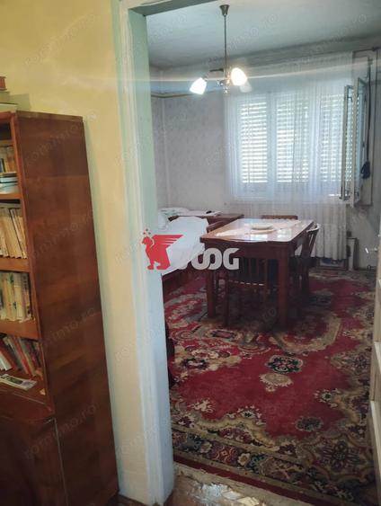 Casă cu 3 camere în Lunei