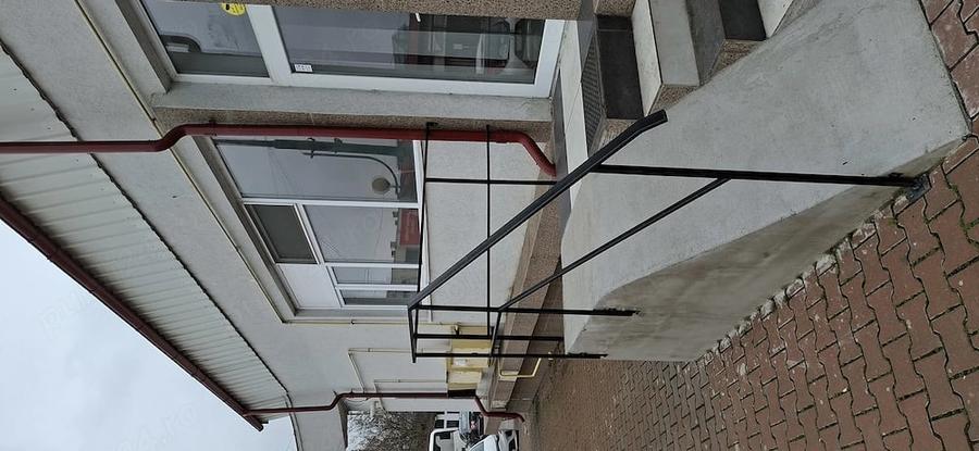 Spatiu comercial de inchiriat in Onesti 80 m2 - 1