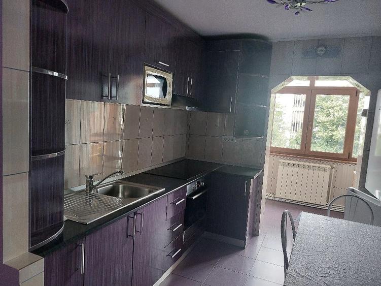 Apartament cu 2 camere decomandat în Spătaru