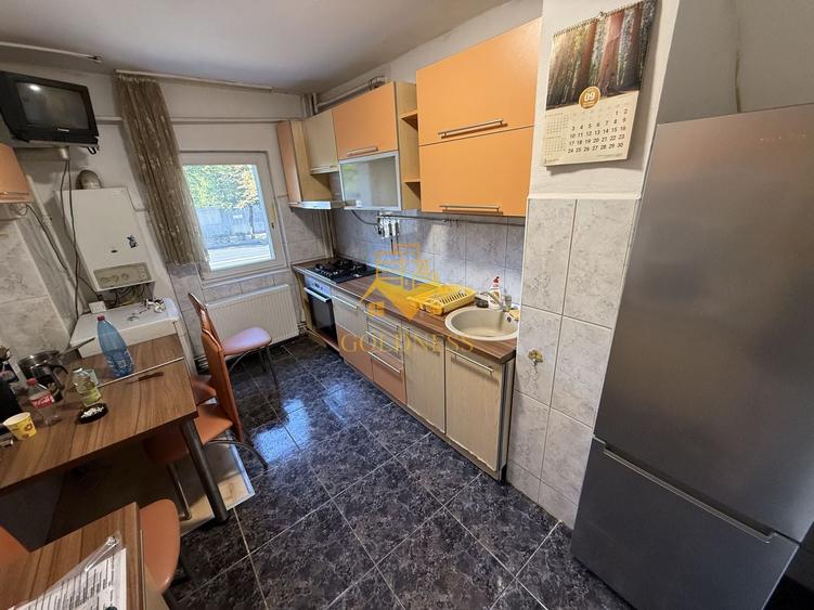 Apartament cu 3 camere decomandat, mobilat în Mănăștur