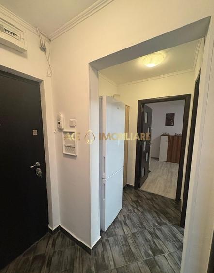 Apartament cu 2 camere decomandat, mobilat în Drumul Taberei