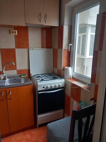 Garsonieră decomandată în Narcisa