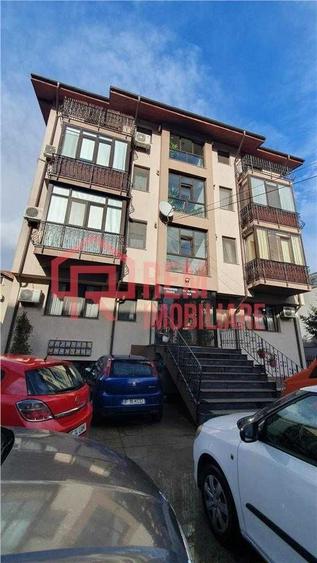 Apartament cu 2 camere decomandat în Fundeni