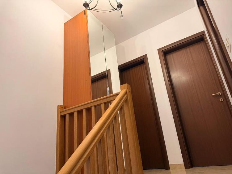 Apartament cu 3 camere decomandat, mobilat în Sisești