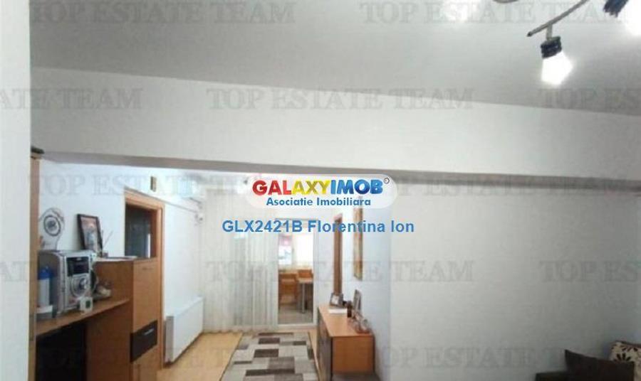 Apartament cu 3 camere semidecomandat, mobilat în Drumul Taberei