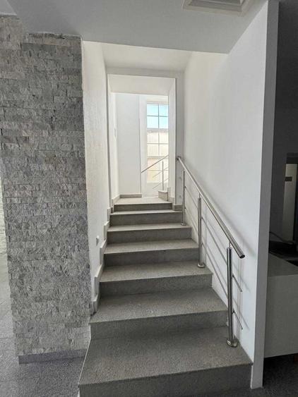 Spațiu comercial, de 230 mp, în Exterior Vest