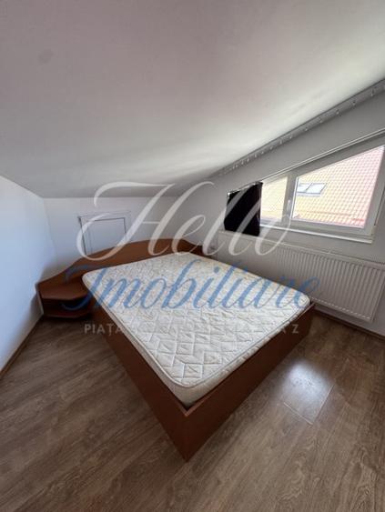 Apartament cu 3 camere semidecomandat, mobilat în Florești