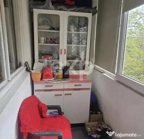 Apartament cu 3 camere decomandat în Tomis Nord