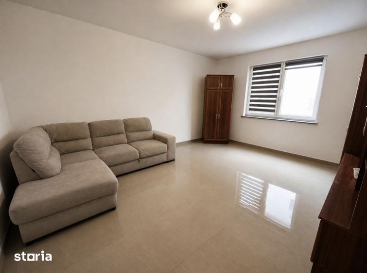 Apartament cu 3 camere, mobilat în Central