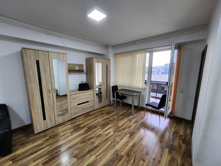 Garsonieră decomandată, mobilată în Gheorgheni