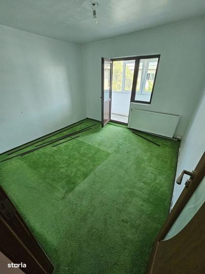 Apartament cu 3 camere în Orizont