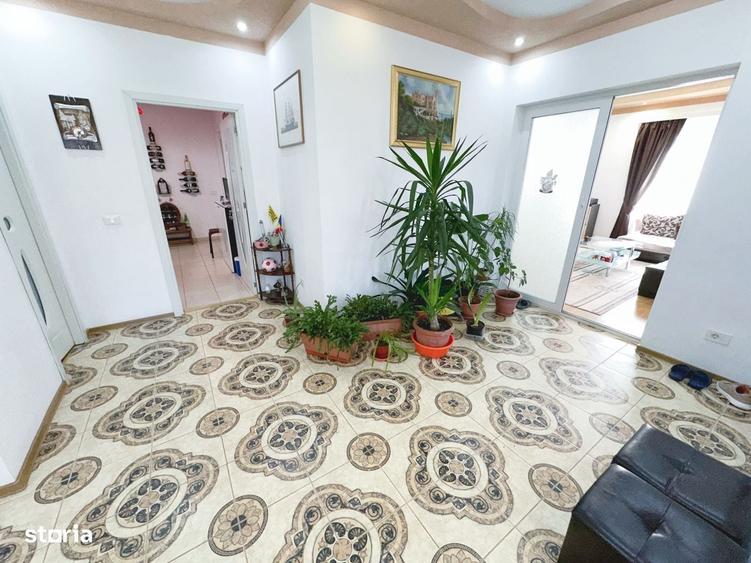 Casă cu 4 camere în Cucerdea
