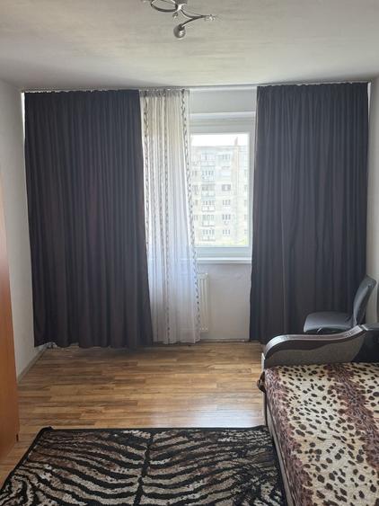 Propietar vand apartament 3 camere Zona Crangasi. - 8