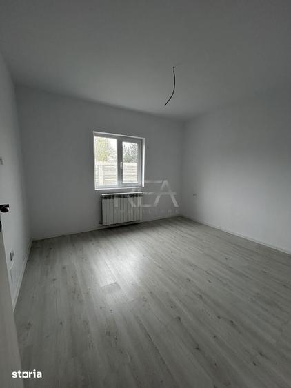 Casă cu 5 camere cu Teren 250 Mp în Central