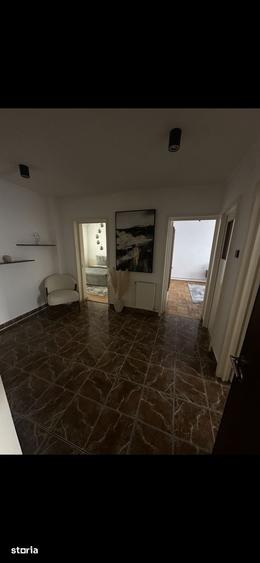 Apartament cu 4 camere în Banat