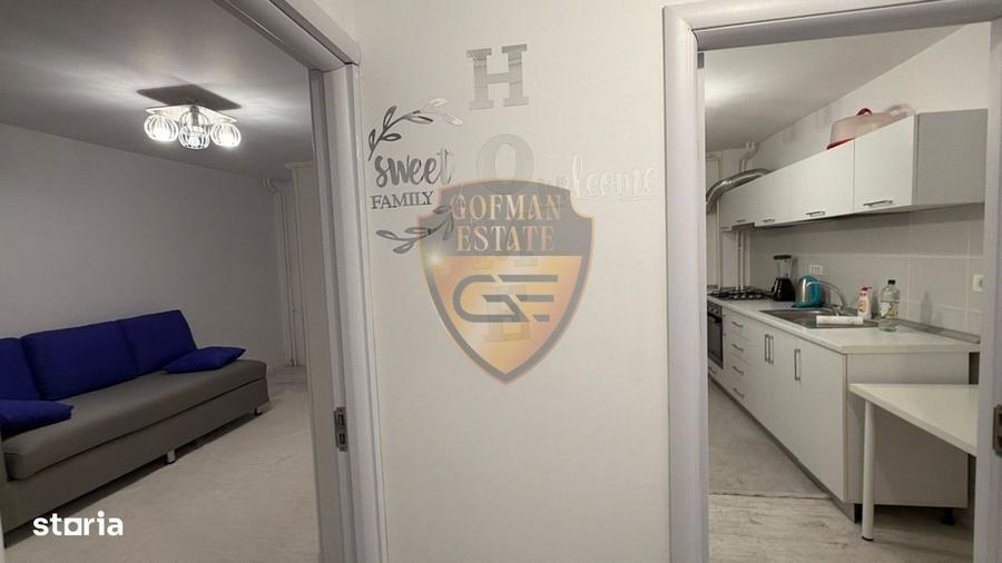 Apartament cu 3 camere decomandat, mobilat în Central