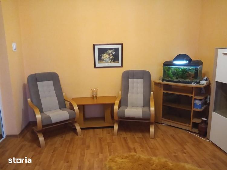 Apartament cu 2 camere în Micro 20