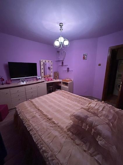 Apartament cu 3 camere în Far