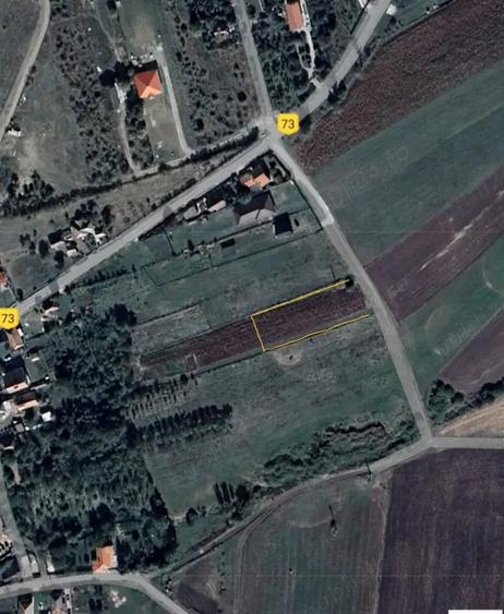 Teren de 1700 mp, în Central