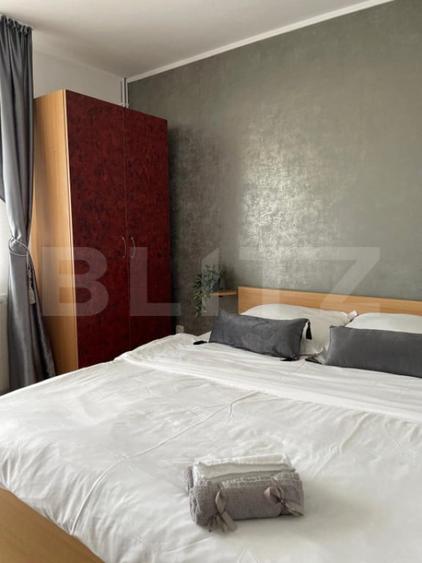 Casă cu 5 camere cu Teren 250 Mp în Central