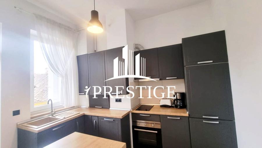 Apartament cu 2 camere semidecomandat, mobilat în Ultracentral