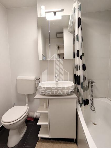 Apartament cu 3 camere decomandat, mobilat în Complex Studențesc
