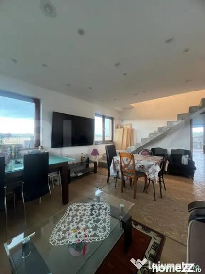 Casă cu 5 camere cu Teren 1396 Mp în Turda