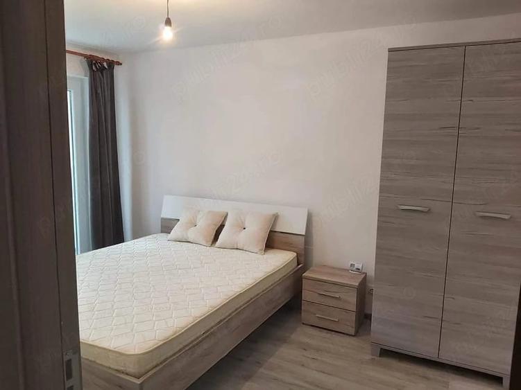 Apartament cu 2 camere semidecomandat în Cetate