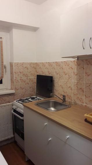 Garsonieră decomandată în Rahova