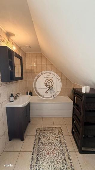 Casă cu 4 camere cu Teren 562 Mp în Hălchiu