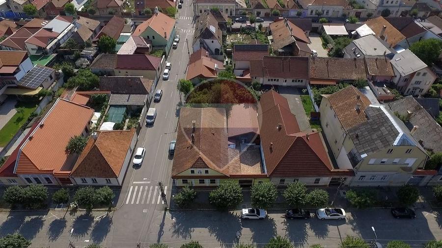 Casă individuală cu 3 camere cu Teren 269 Mp în Central