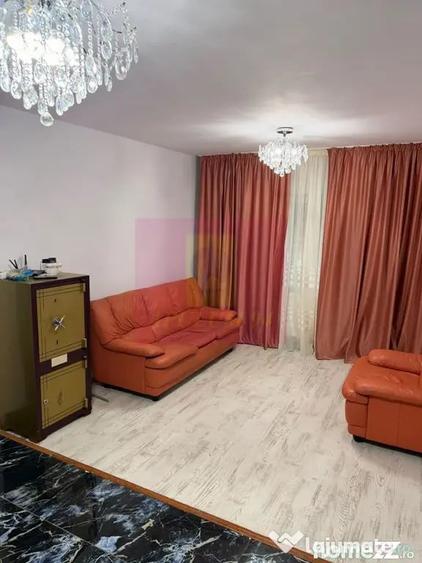 Apartament cu 4 camere decomandat în Vitan
