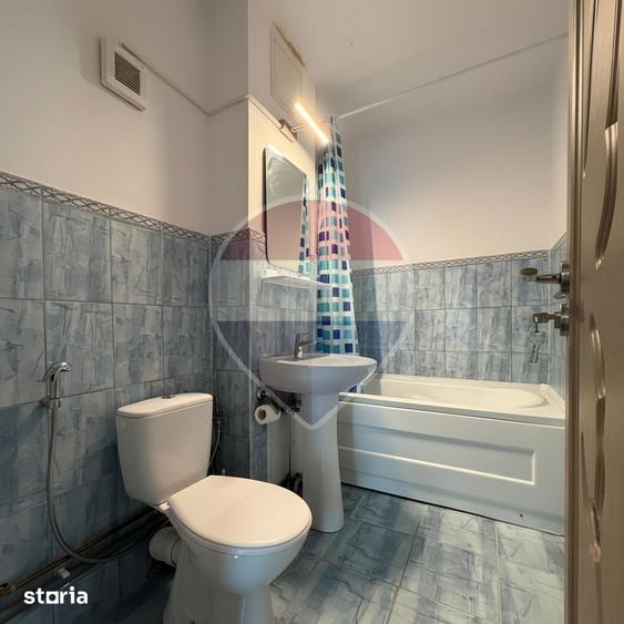 Apartament cu 3 camere decomandat în Independenței