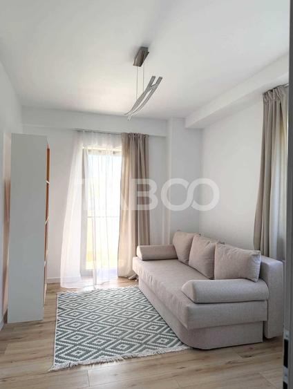 Apartament cu 3 camere semidecomandat, mobilat în Andrei Mureșanu