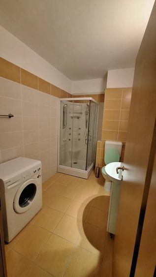 Garsonieră decomandată în Iosia