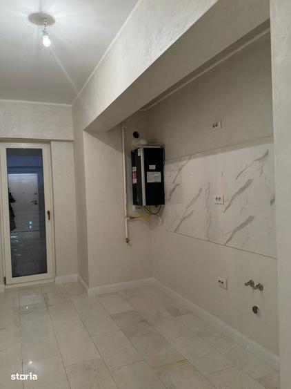 Apartament cu 2 camere decomandat în Breazu