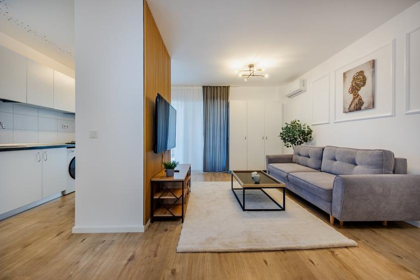 Apartament cu 2 camere semidecomandat, mobilat în Pipera