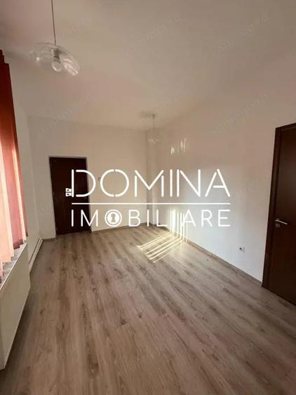 Spațiu comercial, de 15 mp, în Central